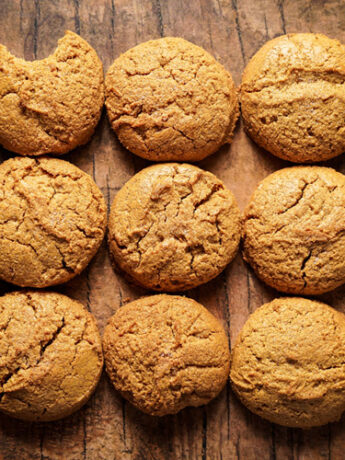 How to Make the Best 3 Ingredients Peanut Butter Cookies 4 3 ingredients peanut butter cookie recipe featured image1