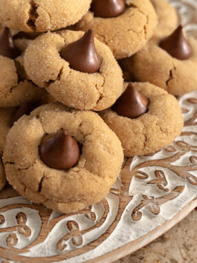 best peanut butter cookies recipe image 1 - Let's Make the Best Peanut Butter Cookies Ever