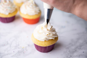 cupcake-frosting-image