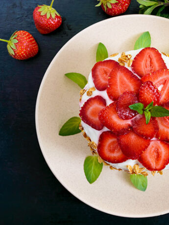 Savor Summer with Strawberry Shortcake: A Classic Dessert Delight 4 strawberry shortcake recipe homemade featured image1