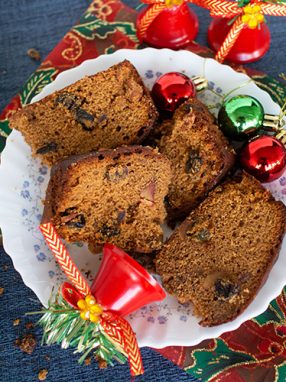 fruitcake for Christmas fruitcake recipe featured image2
