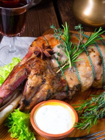Sunday Lamb Roast with Vegetables - A One Pot Lamb Pot Roast Recipe You’ll Love 1 lamb pot roast recipe slow cooked lamb roast shoulder featured image